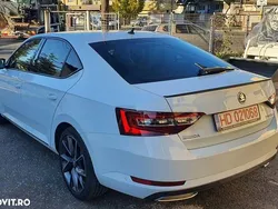 Alb Utilizat 2018 Skoda Superb SportLine Berlinǎ | 19.790 EUR (Preț OK)