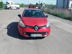 Utilizat 2012 Renault Clio IV Berlinǎ | 5.000 EUR