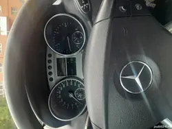 Utilizat 2009 Mercedes ML320 SUV | 6.500 EUR