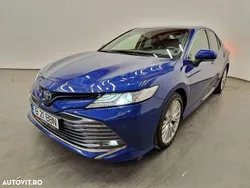 Albastru Utilizat 2020 Toyota Camry Berlinǎ | 26.439 EUR
