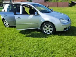 Utilizat 2007 VW Golf V Hatchback | 2.700 EUR