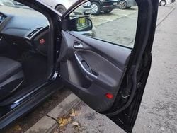 Negru Utilizat 2013 Ford Focus Break | 3.800 EUR (Preț bun)