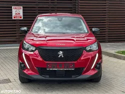Rosu Utilizat 2021 Peugeot 2008 Active SUV | 13.790 EUR (Preț OK)