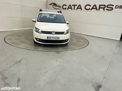 Galbeuriu Utilizat 2014 VW Touran Comfortline Monovolum | 5.990 EUR (Preț bun)