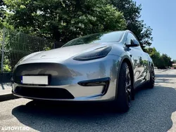 Gri Utilizat 2023 Tesla Model Y Performance SUV | 42.000 EUR