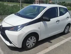 Alb Utilizat 2018 Toyota Aygo Hatchback | 6.600 EUR (Preț OK)