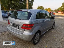 Negru Utilizat 2005 Mercedes B180 Monovolum | 3.499 EUR (Preț OK)
