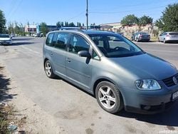 Utilizat 2006 VW Touran Monovolum | 2.600 EUR (Preț OK)