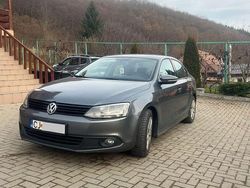 Culoaregri Utilizat 2011 VW Jetta Comfortline Berlinǎ | 4.300 EUR (Preț bun)