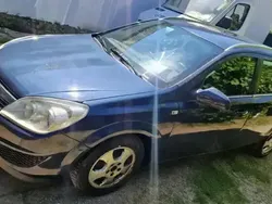 Albastru Utilizat 2010 Opel Astra Break | 1.250 EUR (Super Preț)