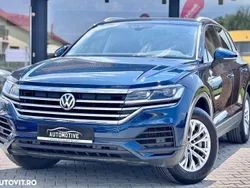 Albastru Utilizat 2020 VW Touareg Style SUV | 30.850 EUR