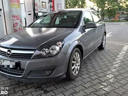 Gri Utilizat 2006 Opel Astra Hatchback | 1.800 EUR (Preț OK)
