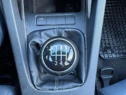 Culoaregri Utilizat 2005 VW Golf IV Trendline Hatchback | 2.950 EUR (Preț OK)