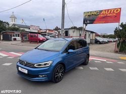 Culoarealbastru Utilizat 2015 VW Touran Highline Monovolum | 10.590 EUR