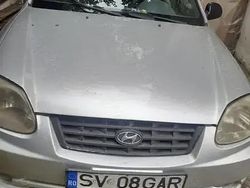 Utilizat 2005 Hyundai Accent Berlinǎ | 1.200 EUR