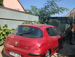 Utilizat 2008 Peugeot 2008 SUV | 4.300 EUR