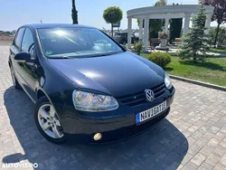 Culoarenegru Utilizat 2009 VW Golf VI Team Hatchback | 3.890 EUR (Preț bun)