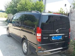 Negru Utilizat 2010 Mercedes Viano Monovolum | 9.000 EUR (Preț bun)