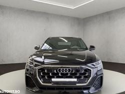 Culoarenegru Utilizat 2025 Audi Q8 Ambiente SUV | 63.525 EUR