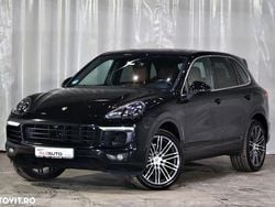 Culoarenegru Utilizat 2016 Porsche Cayenne SUV | 23.499 EUR (Preț OK)