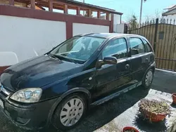 Utilizat 2004 Opel Corsa Hatchback | 400 EUR (Preț bun)