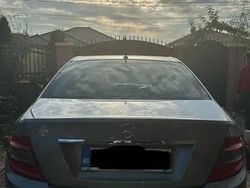 Utilizat 2011 Mercedes 200 Berlinǎ | 6.500 EUR