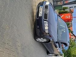 Utilizat 2002 Audi A4 Berlinǎ | 2.200 EUR (Preț OK)