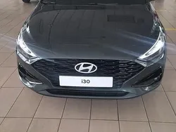 Culoareverde Nouă 2025 Hyundai i30 Hatchback | 20.207 EUR (Preț OK)