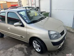 Auriu Utilizat 2007 Renault Symbol Urban Berlinǎ | 2.000 EUR (Puțin scump)