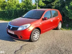 Rosu Utilizat 2009 Dacia Sandero Ambiance Hatchback | 1.899 EUR (Preț bun)