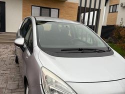 Culoareargint Utilizat 2011 Opel Meriva Active Monovolum | 3.500 EUR (Preț OK)
