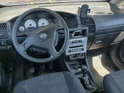 Utilizat 2005 Opel Zafira Monovolum | 600 EUR (Super Preț)