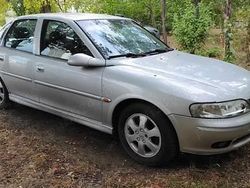 Utilizat 2001 Opel Vectra Berlinǎ | 4.500 EUR