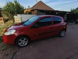 Rosu Utilizat 2012 Renault Clio IV Berlinǎ | 3.200 EUR (Preț OK)
