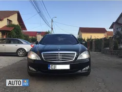 Negru Utilizat 2007 Mercedes S320 Berlinǎ | 15.000 EUR