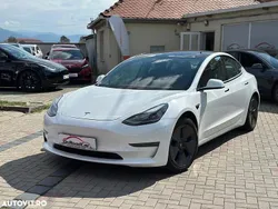 Alb Utilizat 2021 Tesla Model 3 Berlinǎ | 27.352 EUR (Preț OK)