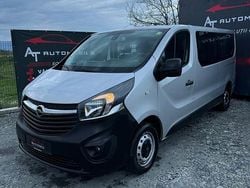 Culoareargint Utilizat 2015 Opel Vivaro Van | 9.999 EUR (Super Preț)