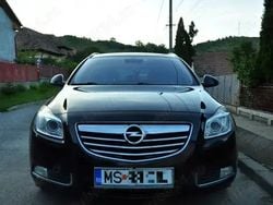 Negru Utilizat 2009 Opel Insignia Sport Break | 2.700 EUR (Preț bun)