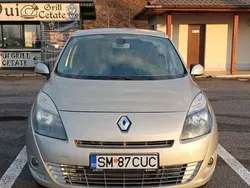 Auriu Utilizat 2010 Renault Grand Scénic III Monovolum | 6.500 EUR