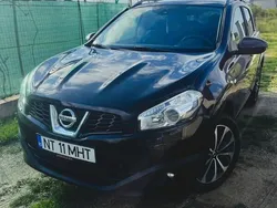 Negru Utilizat 2010 Nissan Qashqai Tekna SUV | 6.900 EUR (Preț OK)