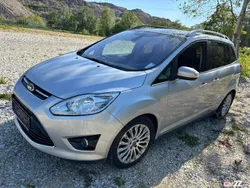 Utilizat 2011 Ford C-MAX Monovolum | 3.880 EUR