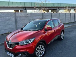 Rosu Utilizat 2015 Renault Kadjar Life SUV | 8.450 EUR (Preț bun)