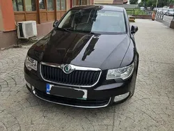 Culoaremaro Utilizat 2012 Skoda Superb Berlinǎ | 7.500 EUR (Preț OK)