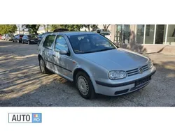 Argint Utilizat 2000 VW Golf IV Hatchback | 1.699 EUR (Preț OK)