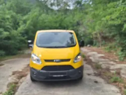 Culoaregalbeuriu Utilizat 2015 Ford Transit Custom Basis Monovolum | 12.500 EUR