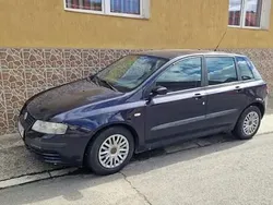 Utilizat 2002 Fiat Stilo Hatchback | 900 EUR