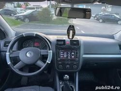 Utilizat 2005 VW Golf V Hatchback | 2.300 EUR