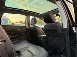 Culoarenegru Utilizat 2013 Nissan Qashqai +2 Acenta SUV | 7.200 EUR (Preț OK)