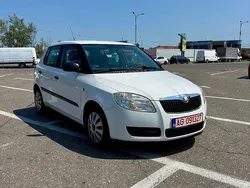 Alb Utilizat 2009 Skoda Fabia Ambiente | 2.400 EUR (Puțin scump)