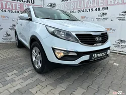 Alb Utilizat 2014 Kia Sportage Attract SUV | 9.330 EUR (Preț bun)